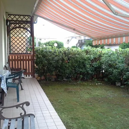 150 Mt Dal Mare Con Giardino, 2 E Aria Condizionata Biancofiore Apartamento