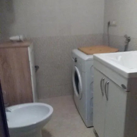 150 Mt Dal Mare Con Giardino, 2 E Aria Condizionata Biancofiore