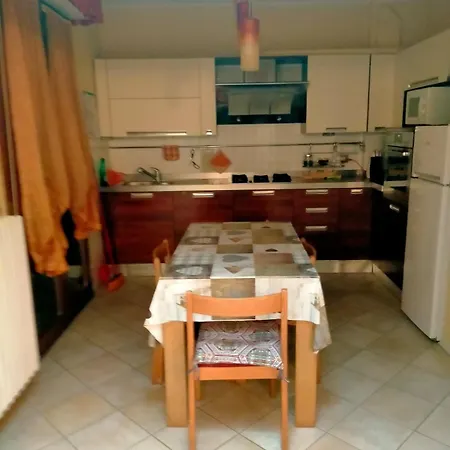 150 Mt Dal Mare Con Giardino, 2 E Aria Condizionata Biancofiore * Fano (Pesaro and Urbino)